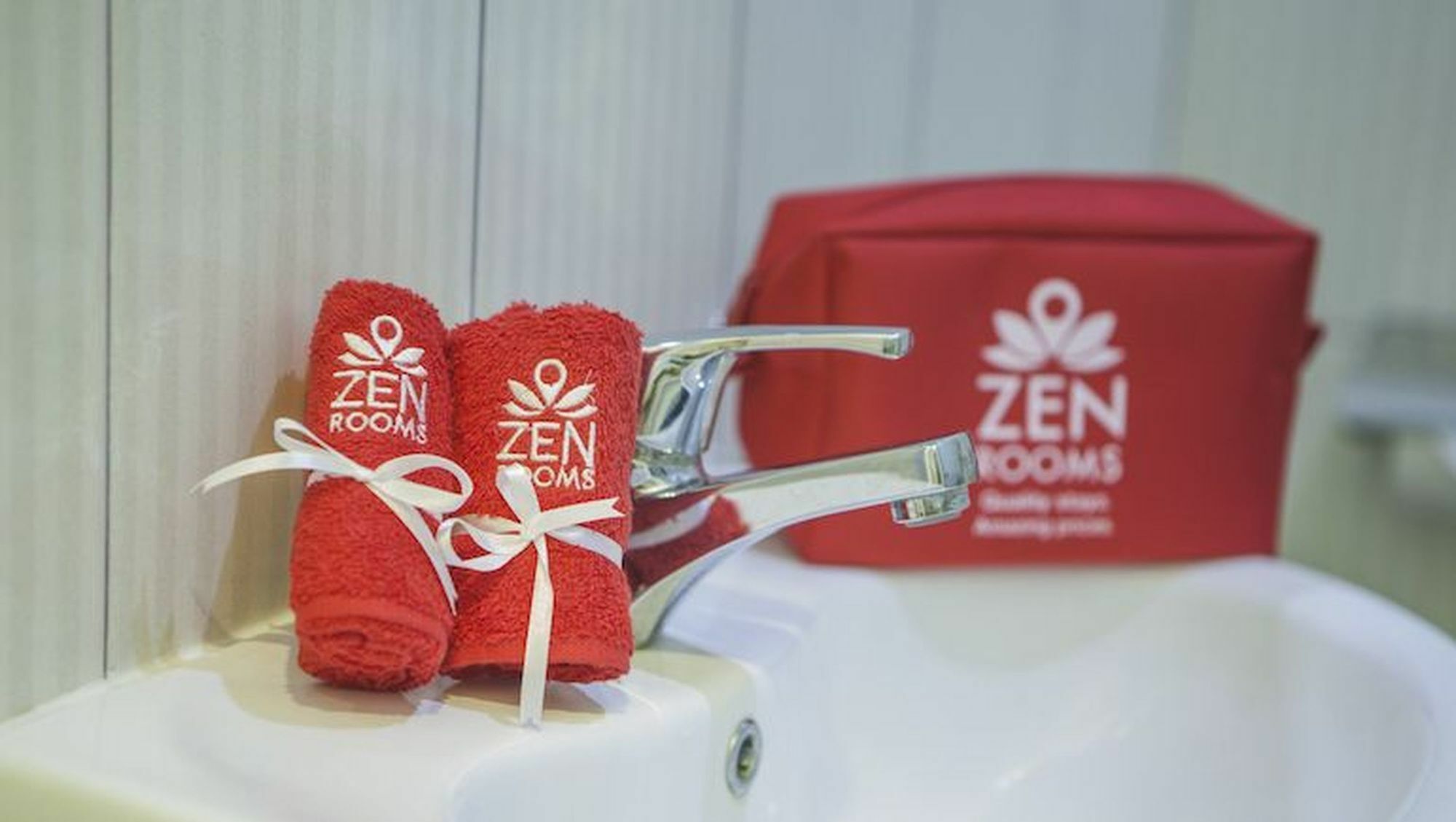 Zen Rooms Seminyak Kayu Jati Exterior foto